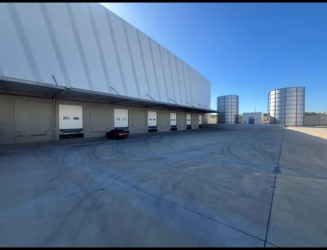17,653M² WAREHOUSE TO LET IN PAROW INDUSTRIAL